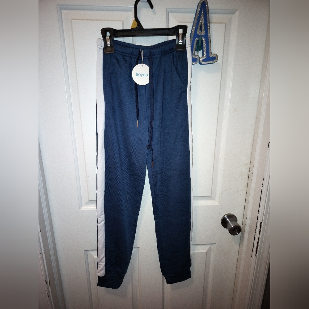 🆕️ Comfortable Athletic Navy Joggers Sz Y12